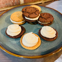 Moo’s Cannoli Cream