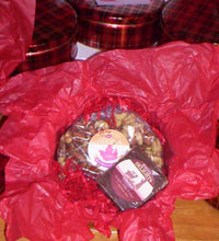 Maple Roasted Nut Delight & Fudge Gift Tin